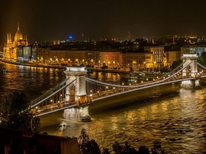 Budapest de nuit (1000 pièces) 1
