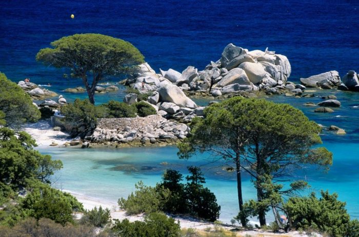 La plage de Palombaggia en Corse (1000 pièces)