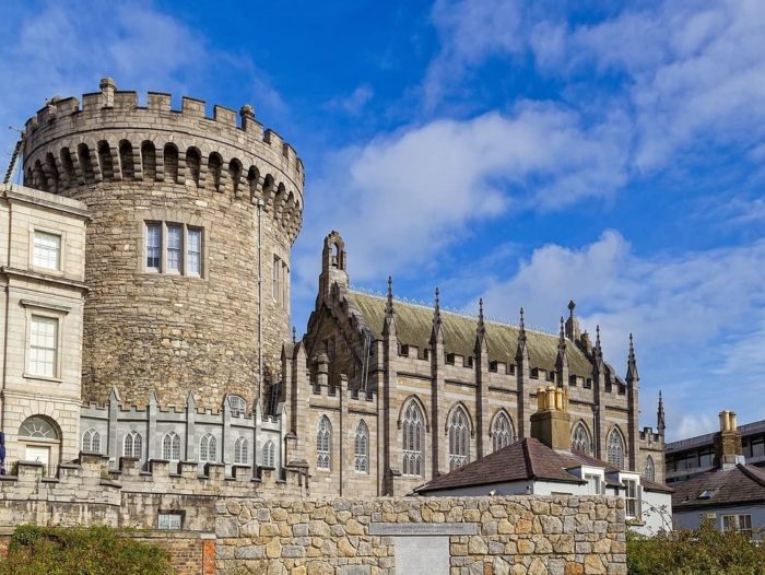 Le château de Dublin (100 pièces)