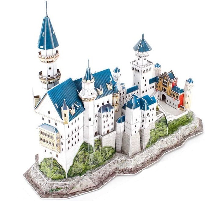 Le château de Neuschwanstein (121 pièces)