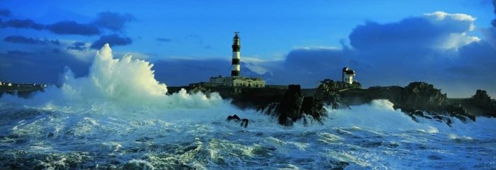 Le phare du Créac'h sur l'île d'Ouessant (1000 pièces)