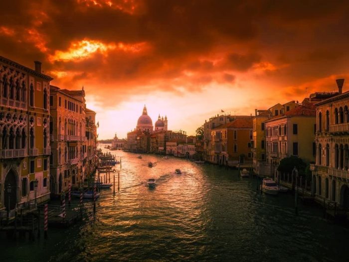 Venise au crépuscule (100 pièces)